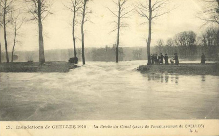 Inondations 1910 : La Brèche du canal de Chelles