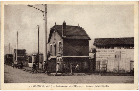 Carte postale de l'Avenue Sainte Clotilde